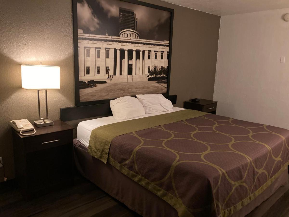 Hotel Super 8 By Wyndham Millbury/Toledo Esterno foto