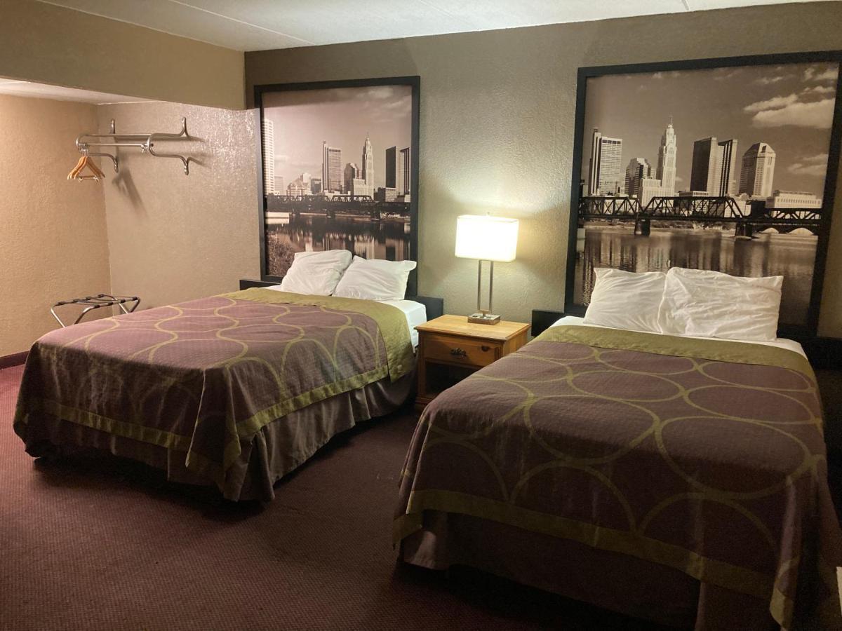 Hotel Super 8 By Wyndham Millbury/Toledo Esterno foto