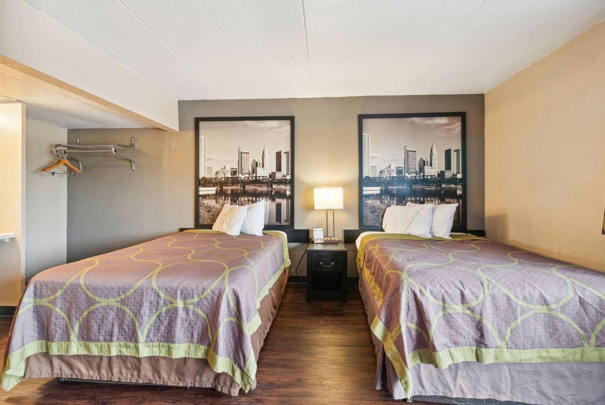 Hotel Super 8 By Wyndham Millbury/Toledo Esterno foto