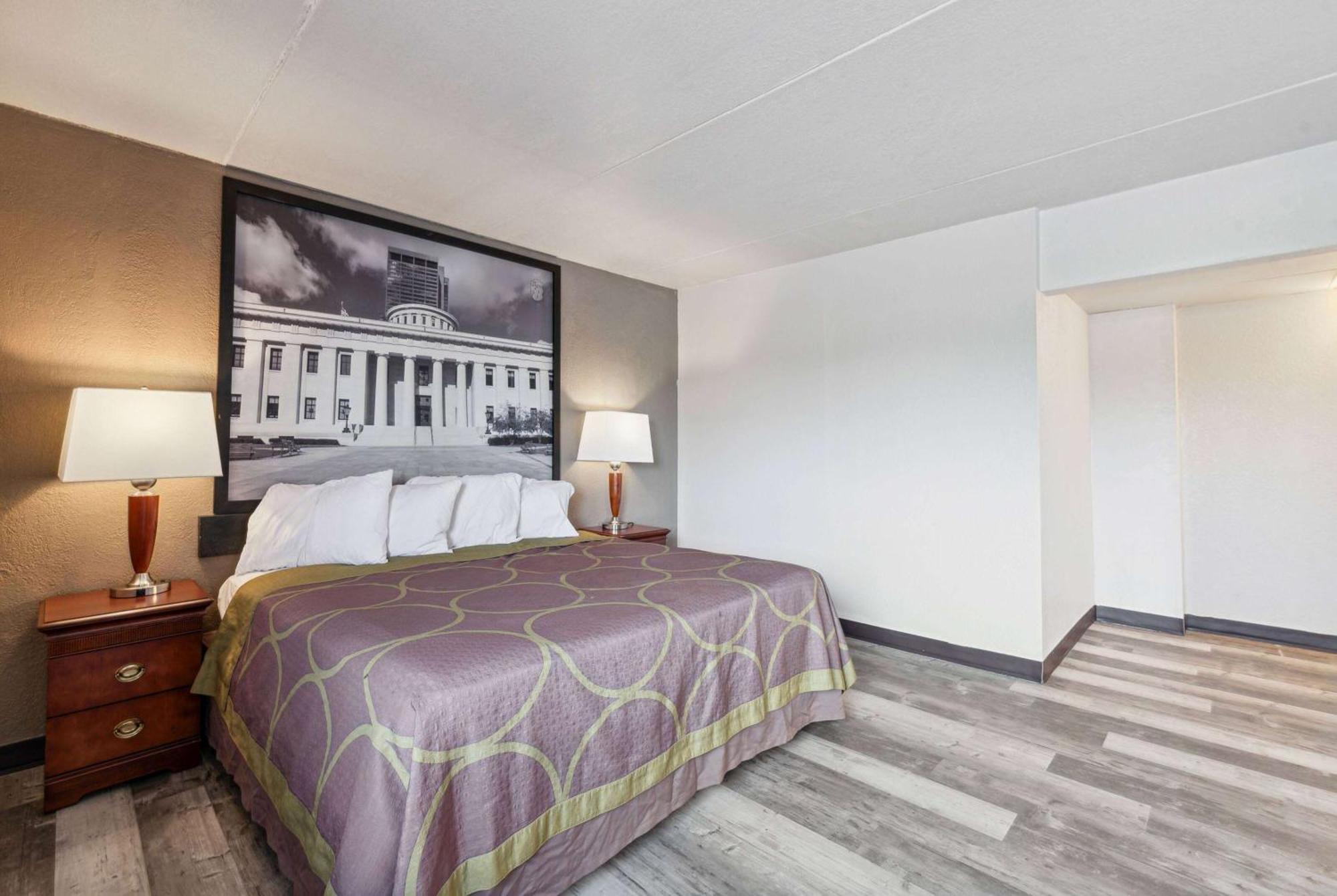 Hotel Super 8 By Wyndham Millbury/Toledo Esterno foto