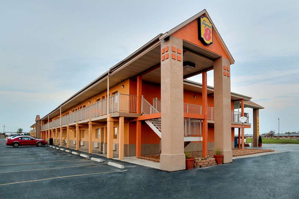 Hotel Super 8 By Wyndham Millbury/Toledo Esterno foto